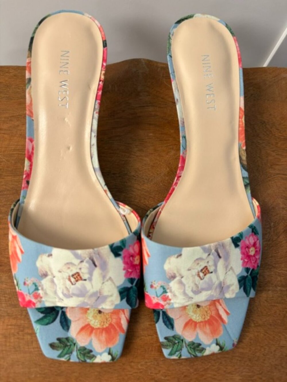 Brand New Nine West Blue Floral Square-Toe Slide Kitten Heels